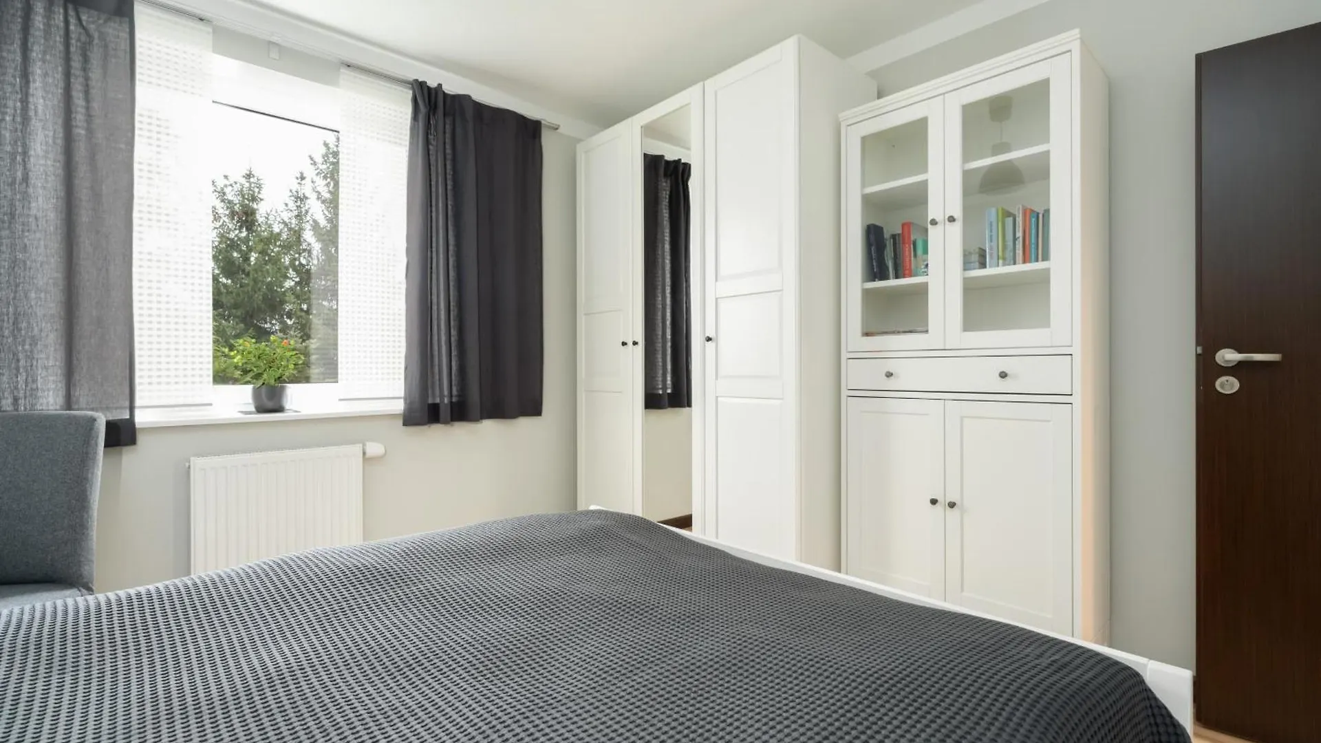 Dom Sianowska 130 M2, Parking & 3 Balkony Poznan By Noclegi Renters 0*,  بولندا