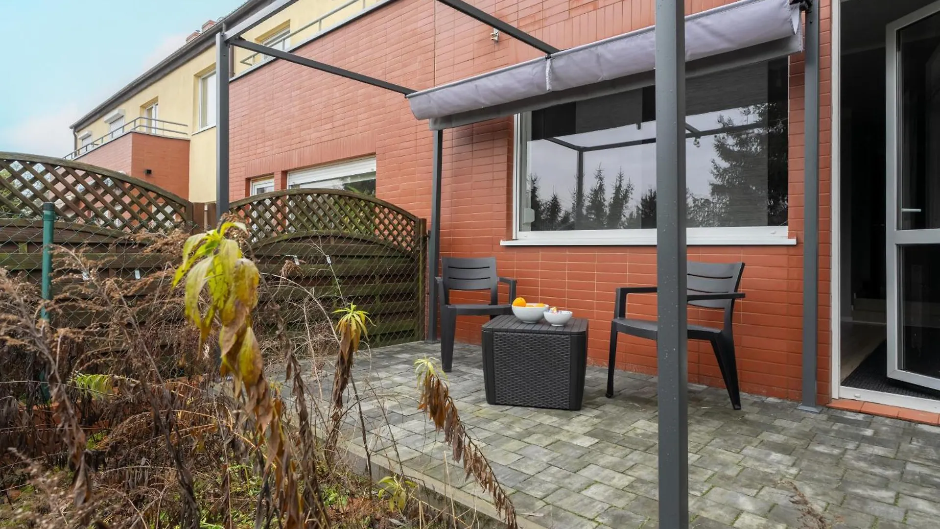 Dom Sianowska 130 M2, Parking & 3 Balkony Poznan By Noclegi Renters شقة
